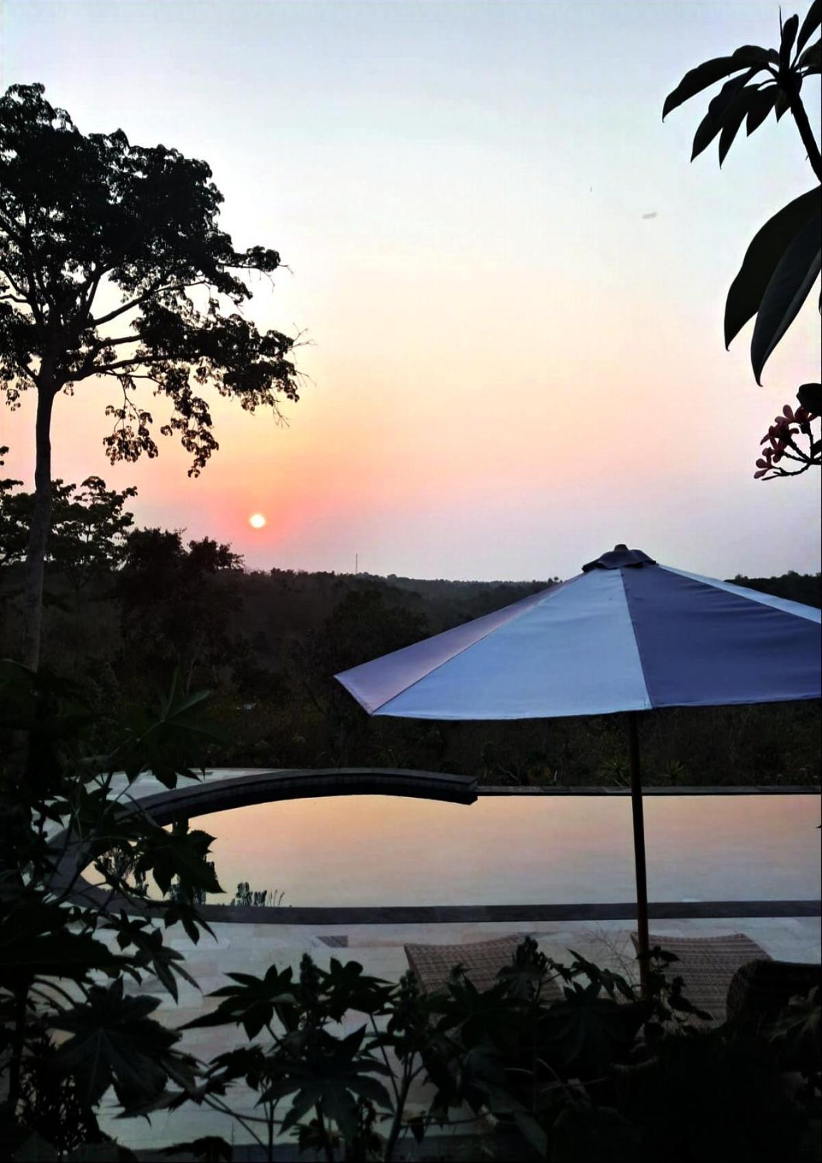 Kubuhill Sunset Bungalow Toyapakeh Εξωτερικό φωτογραφία
