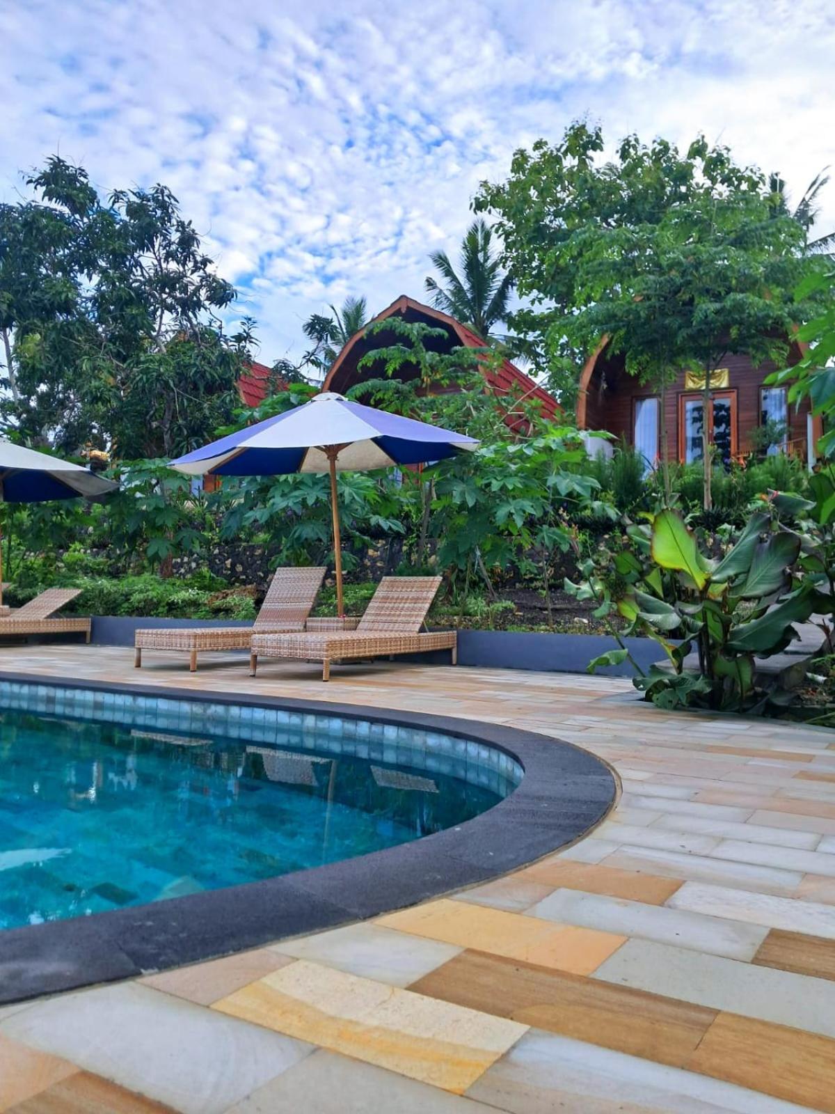 Kubuhill Sunset Bungalow Toyapakeh Εξωτερικό φωτογραφία